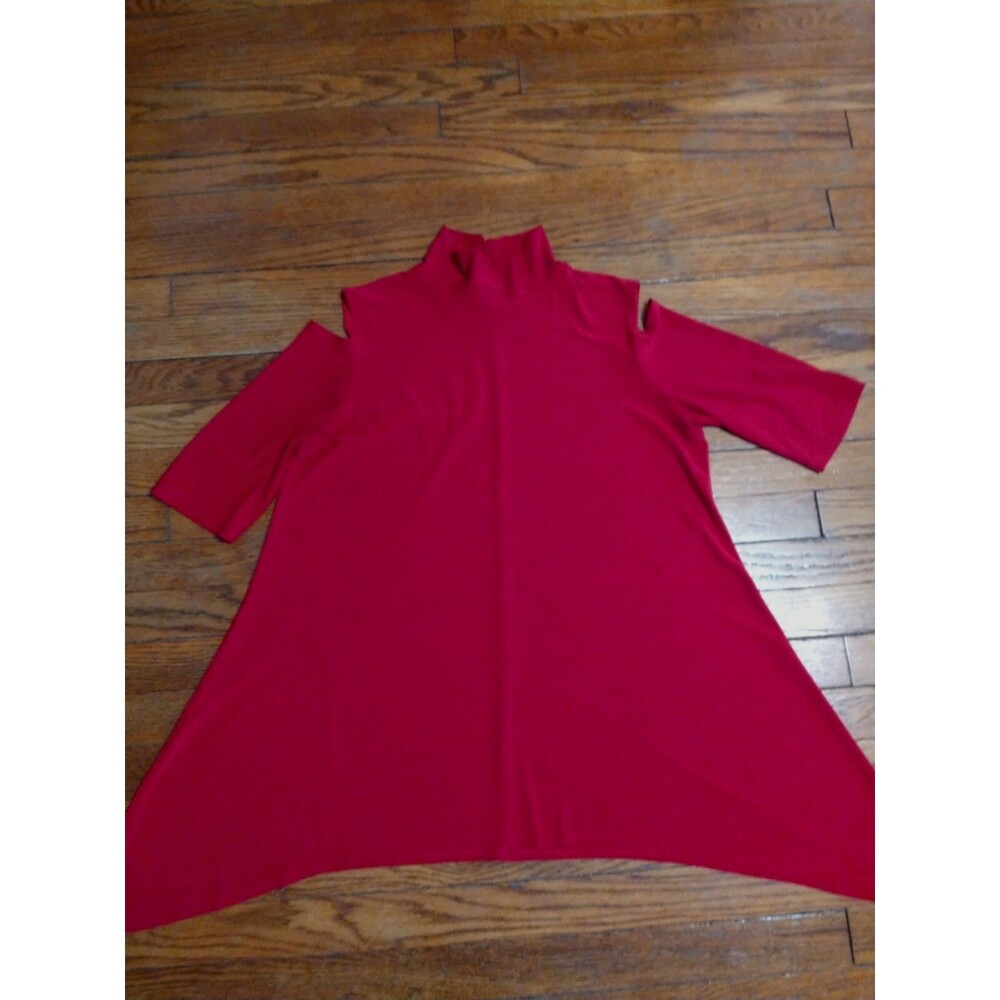 Clara Sun Woo Tunic Top Women's large Red Asymmetrical Hem 3/4 Sleeve Shirt USA